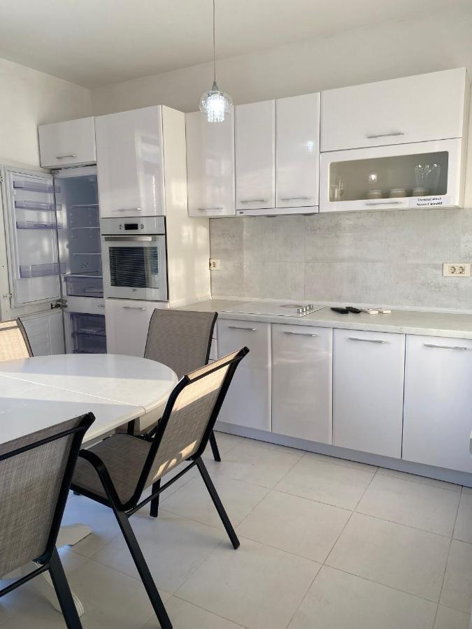 דוברה וודה Apartments Sidro מראה חיצוני תמונה