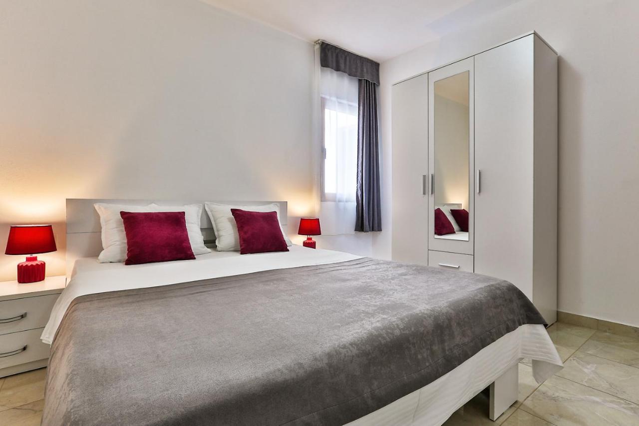 דוברה וודה Apartments Sidro מראה חיצוני תמונה